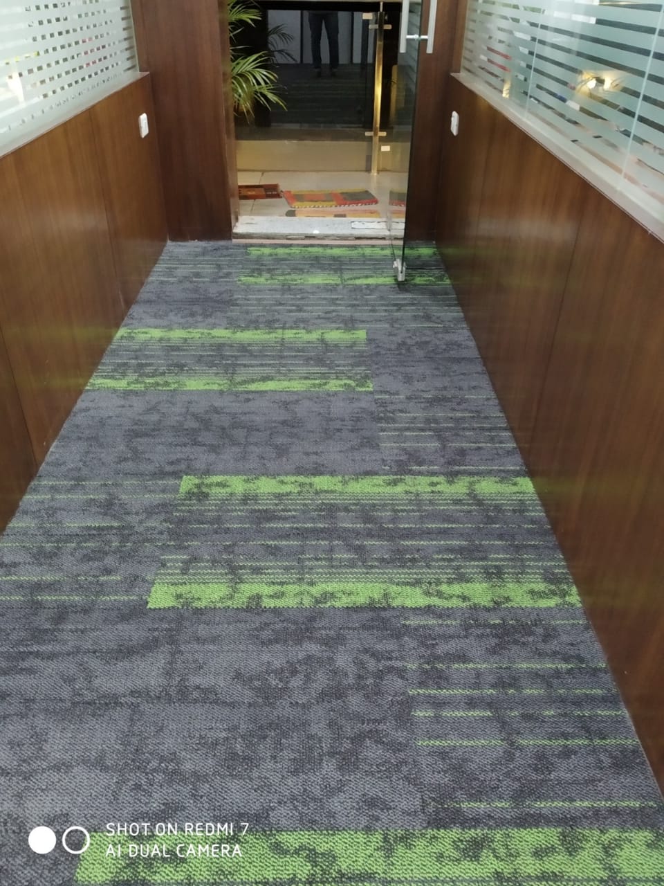 Carpet tile flooring